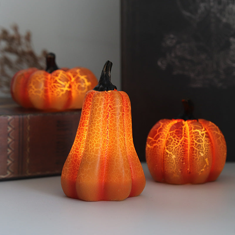 Nuova Lanterna di Zucca di Halloween: Lampada a LED in Resina Simulante una Candela all'interno di una Zucca